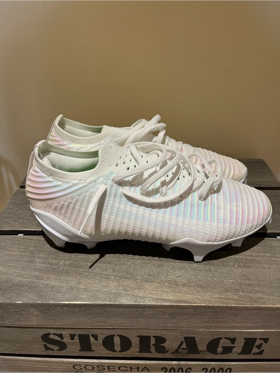 Under Armour Other - Under Armor UA Blur Pro football cleats Sz 8.5 NWOB White